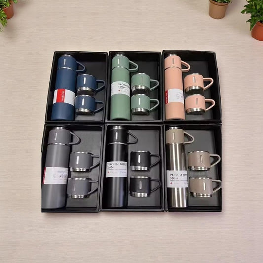 Kit Tudo Térmico Garrafa e 3 Canecas